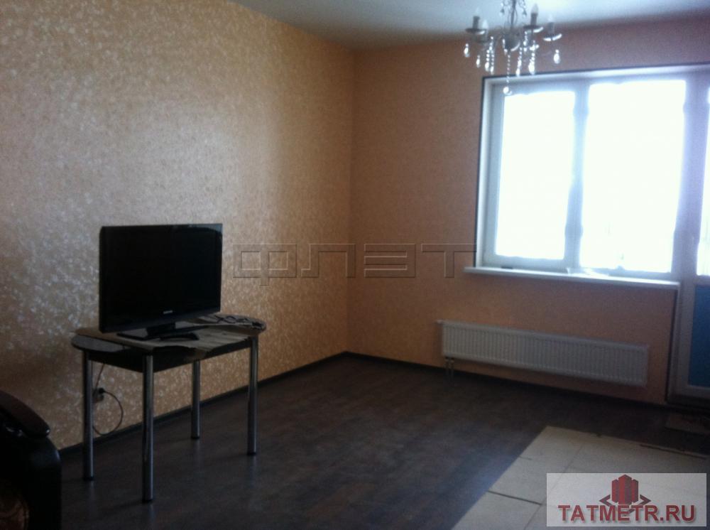 Сдается чистая, уютная 2-комнатная квартира в новом доме, расположенном в развитом и динамичном районе Казани. Рядом... - 2