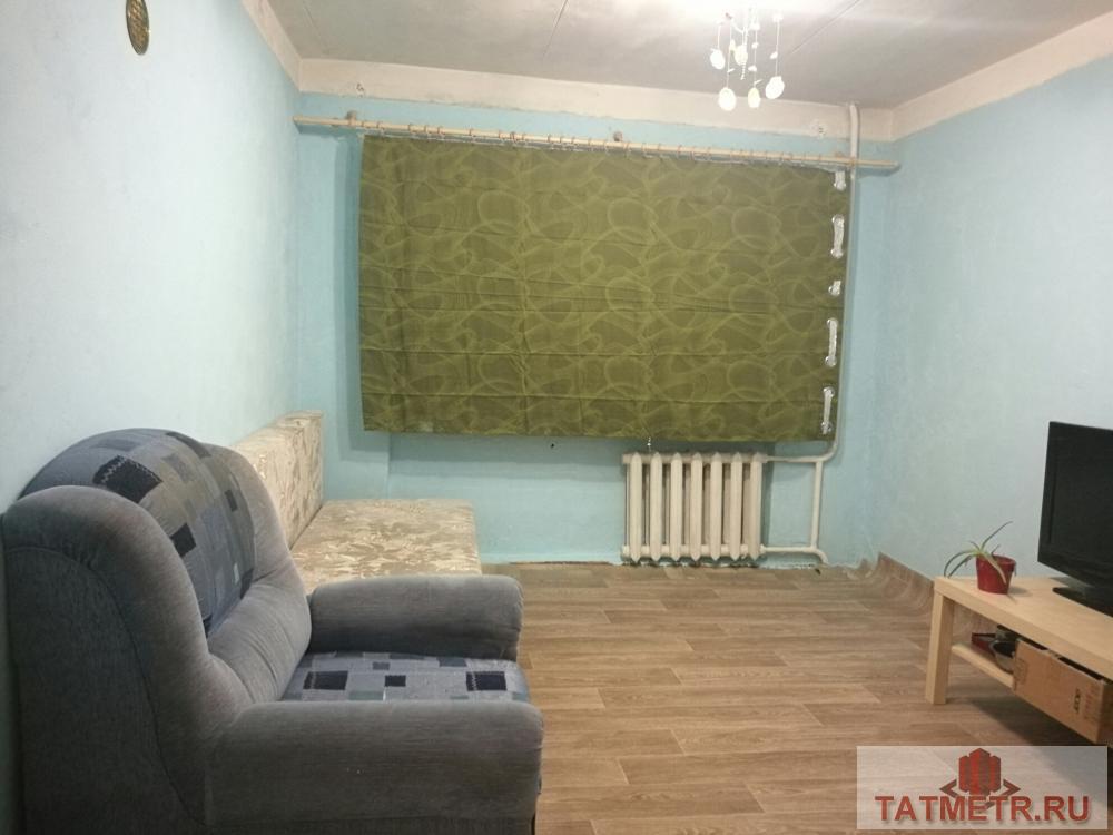 Продается отличная 2-х комнатная квартира  с хорошей планировкой, с раздельными комнатами на Советской площади по ул....