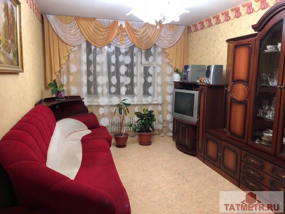 Продается отличная трехкомнатная квартира в Ново-Савиновском районе по улице Чистопольская .Квартира находится на...