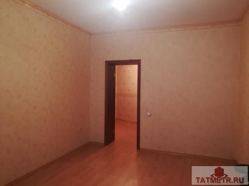 Приволжский район, ул. Карбышева д.60а. Продается просторная, уютная трехкомнатная квартира улучшенной планировки.... - 2