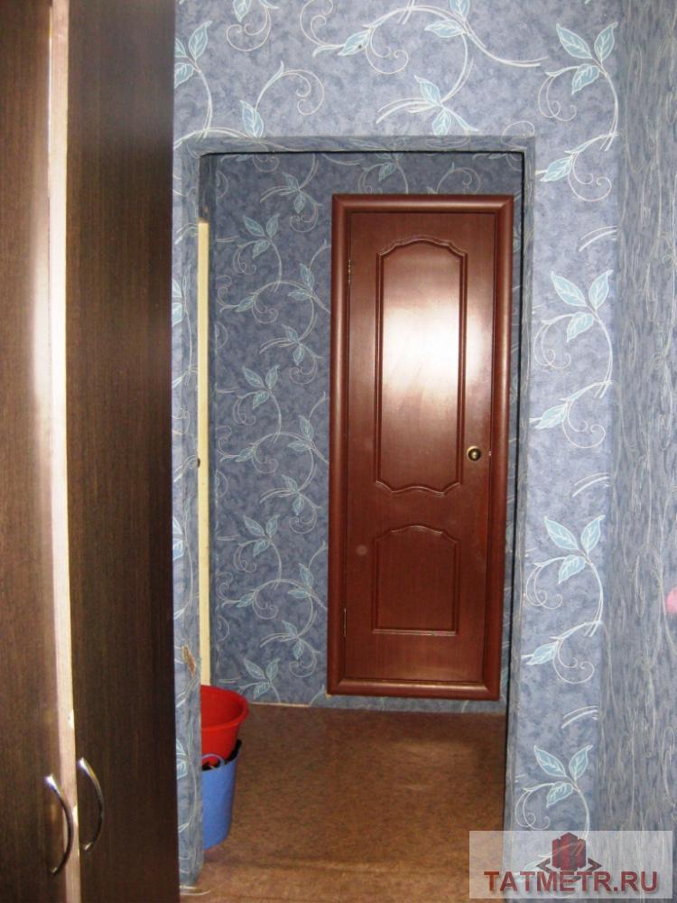 Продается комната с добротным ремонтом и балконом в достойной 4к-квартире на 2/10 этаже панельного дома 1992г... - 2
