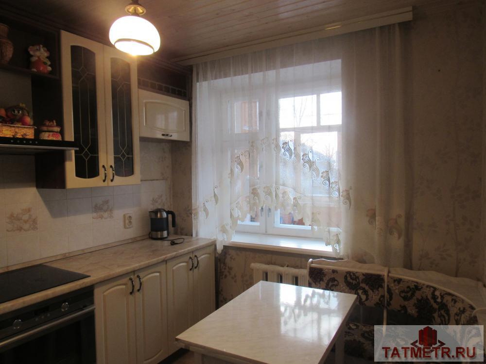 Продается уютная 1-комнатная квартира в Кировском районе по ул.Революционная,д.27 на 3-м этаже 14-ти этажного... - 2