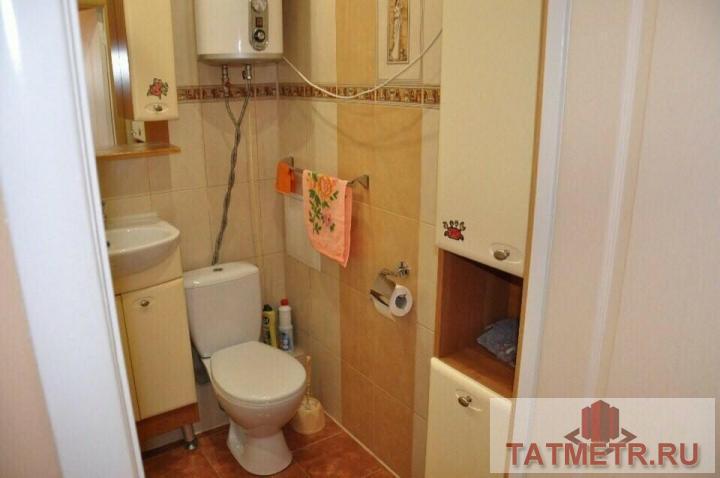 Сдается чистая, светлая 2-комнатная квартира в кирпичном доме, расположенном в спальном районе города Казани. Рядом с... - 4
