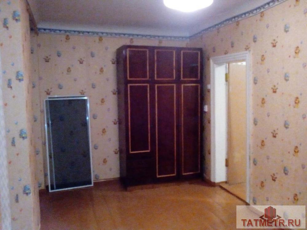 Отличные две комнаты в г. Зеленодольск в коммунальной квартире. Комнаты просторные, уютные с хорошим ремонтом. Окна... - 3