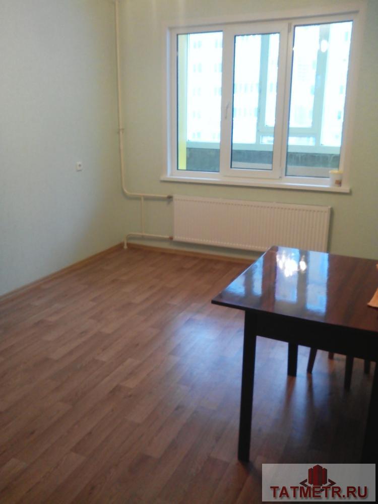 Сдается отличная однокомнатная квартира в новом доме в городе Зеленодольск. Вся необходимая инфраструктура в шаговой...