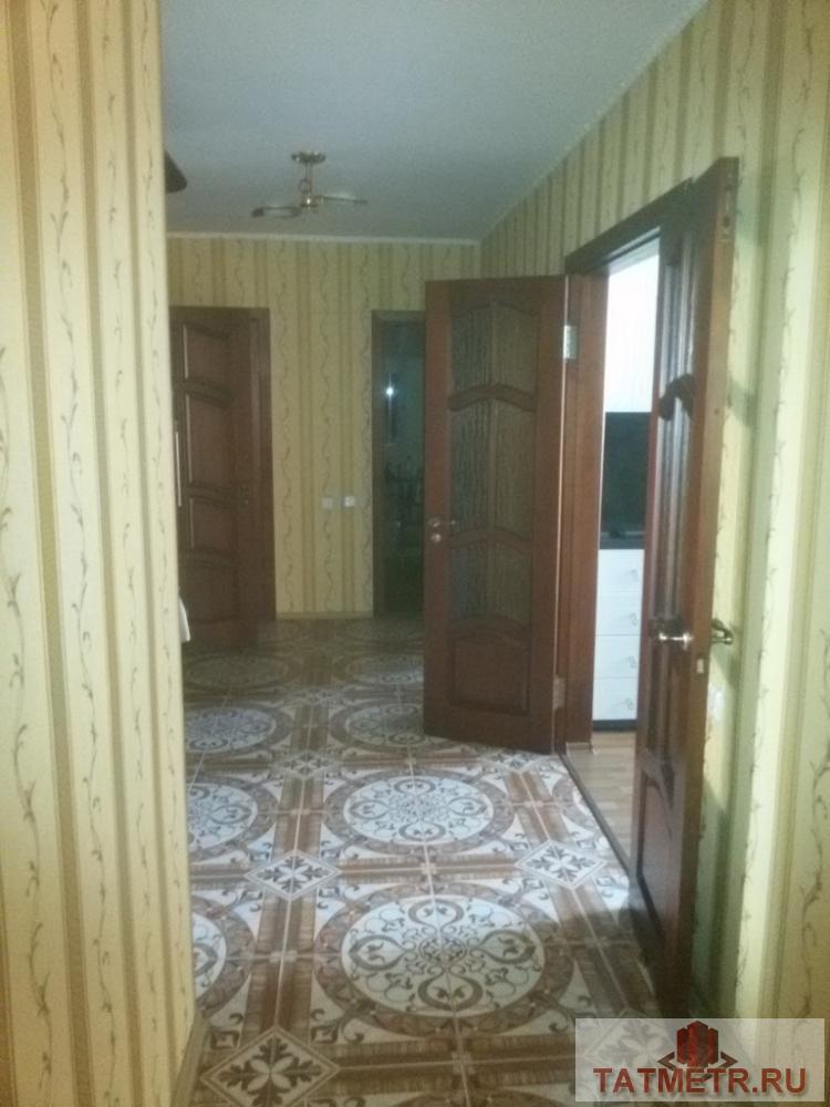 Шикарная квартира в г. Зеленодольск, с индивидуальным отоплением. Квартира в отличном состоянии, с качественным... - 9