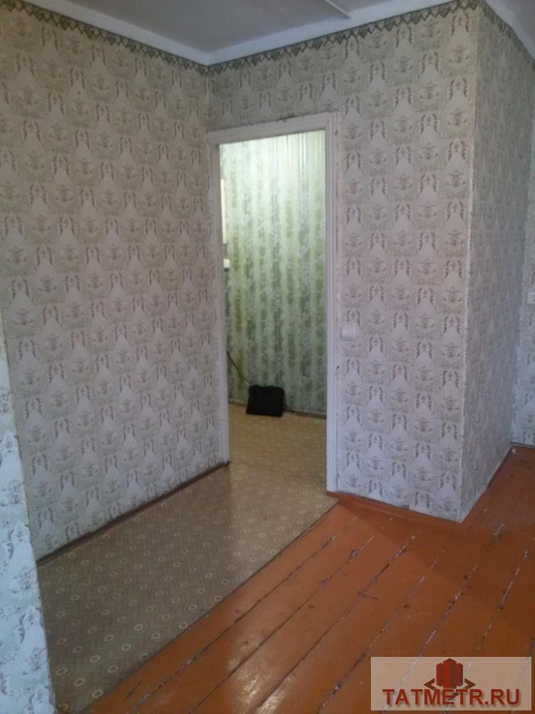 Замечательная однокомнатная квартира в самом центе г. Зеленодольск. Комната просторная, уютная в хорошем состоянии.... - 4