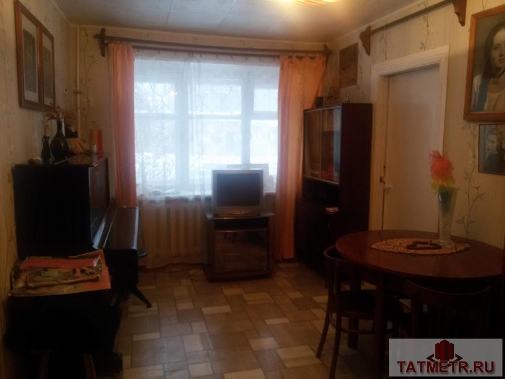Отличная квартира в г. Зеленодольск, в центре города. Квартира большая, светлая, тёплая, двух комнатная. Кухня... - 3