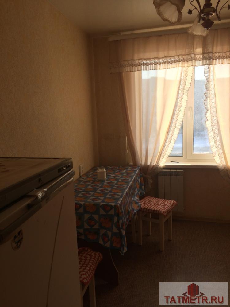 Сдаётся отличная двухкомнатная квартира в г. Зеленодольск. В квартире имеется диван, стенка, кровать, два шкафа-купе,... - 5