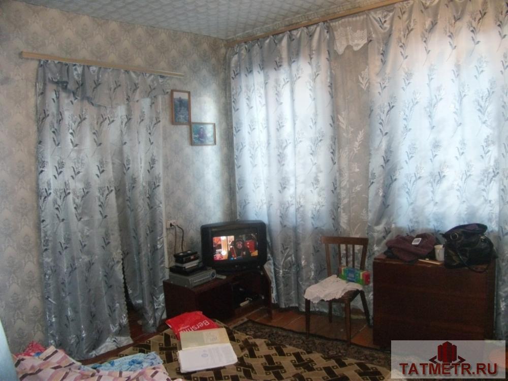 Дом в черте города Зеленодольск. В доме две комнаты, кухня, холодная веранда, имеется вода, слив, АГВ отопление. На...