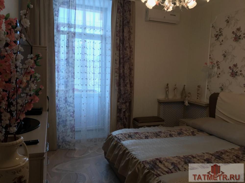Продается просторная трехкомнатная квартира с современным дорогим качественным ремонтом в Московском районе Казани. В... - 5