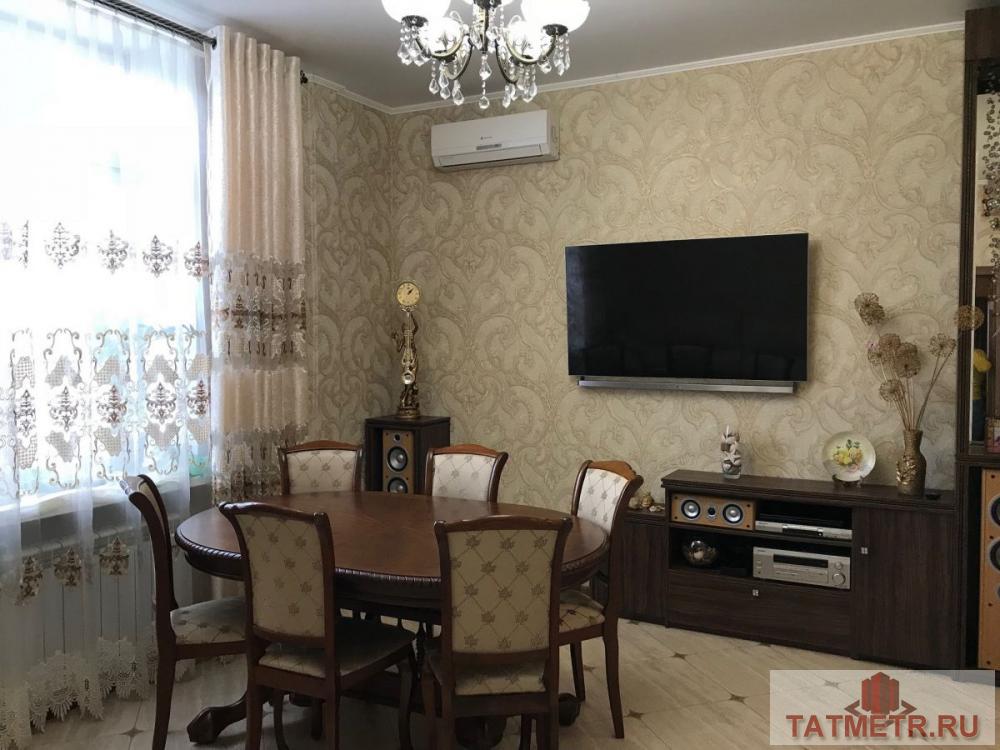 Продается просторная трехкомнатная квартира с современным дорогим качественным ремонтом в Московском районе Казани. В... - 8