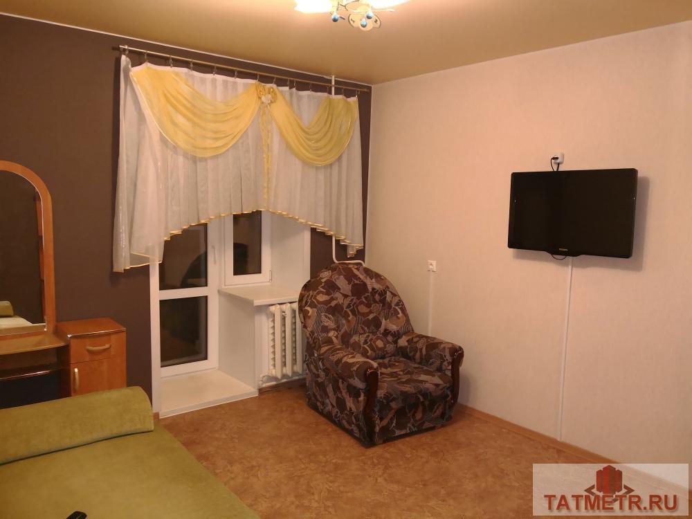 Продается уютная, светлая, двухкомнатная квартира с хорошей планировкой общей площадью 33.5 м2 на 3 этаже напротив... - 2