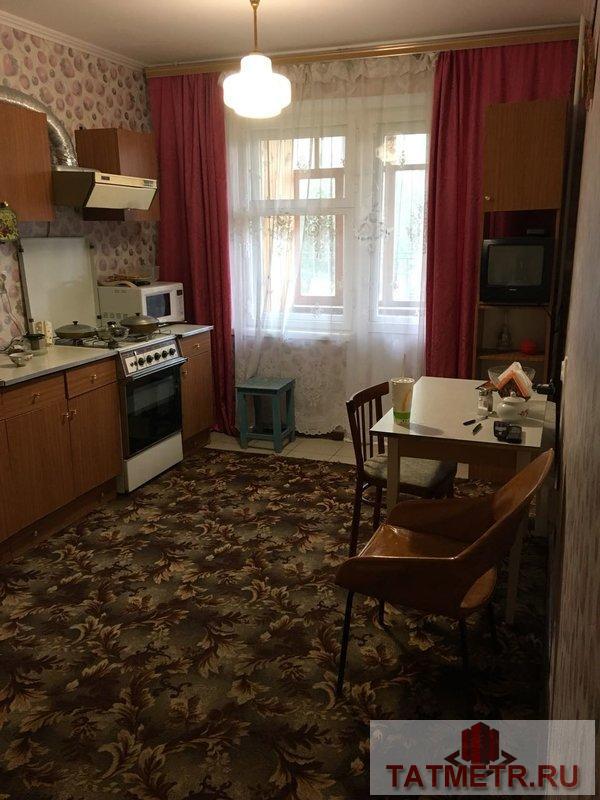 Продается 4-комнатная квартира в центре Ново-Савиновского района на улице Ямашева д.63.  Квартира расположена на 1... - 3