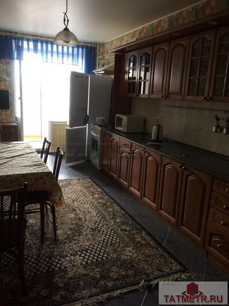 Сдается уютная 2-комнатная квартира, расположенном в историческом центре города Казани. Рядом с домом расположены...
