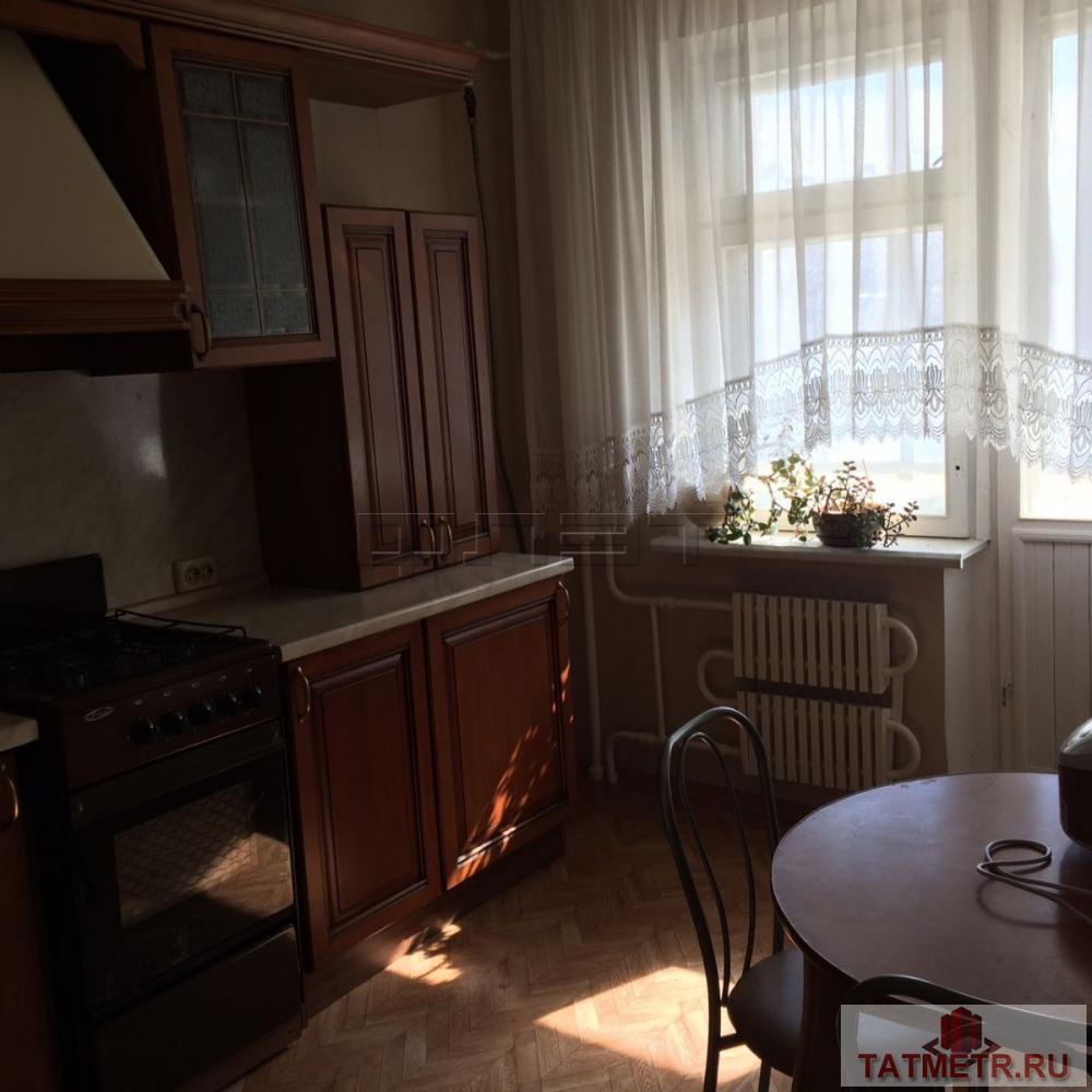 Сдается чистая 2-комнатная квартира в новом доме, расположенном в спальном районе города Казани. Рядом с домом, в 5...