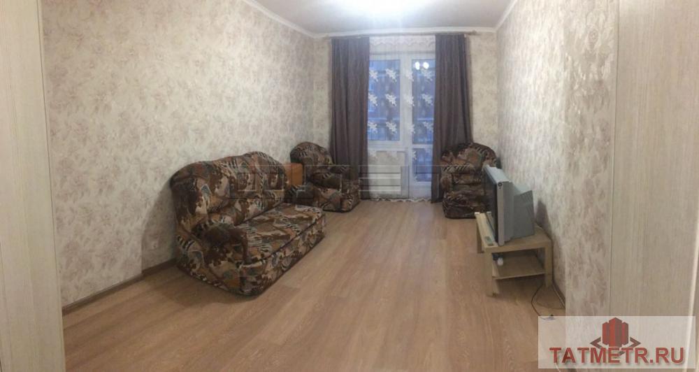 Сдается чистая, уютная 1-комнатная квартира в кирпичном доме, расположенном в спальном районе города Казани. Рядом с... - 2