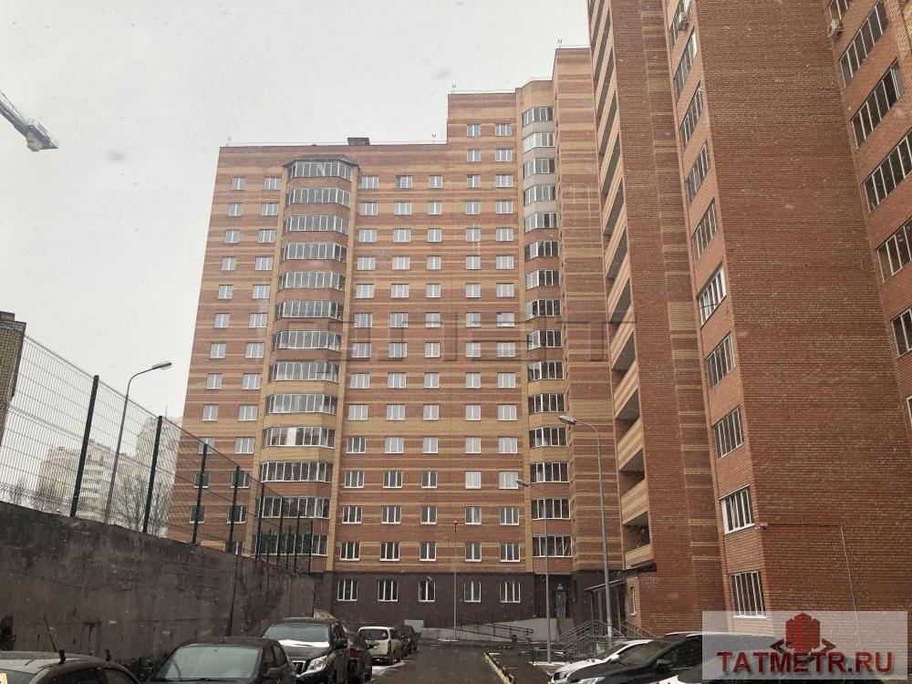 Продается  трехкомнатная квартира на десятом этаже в новом сданном  кирпичном доме по улице Чингиза Айтматова д. 13...