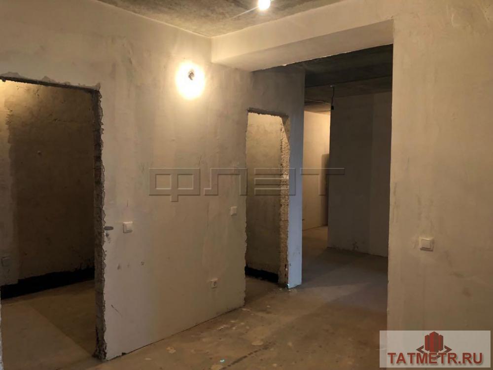 Продается  трехкомнатная квартира на десятом этаже в новом сданном  кирпичном доме по улице Чингиза Айтматова д. 13... - 2