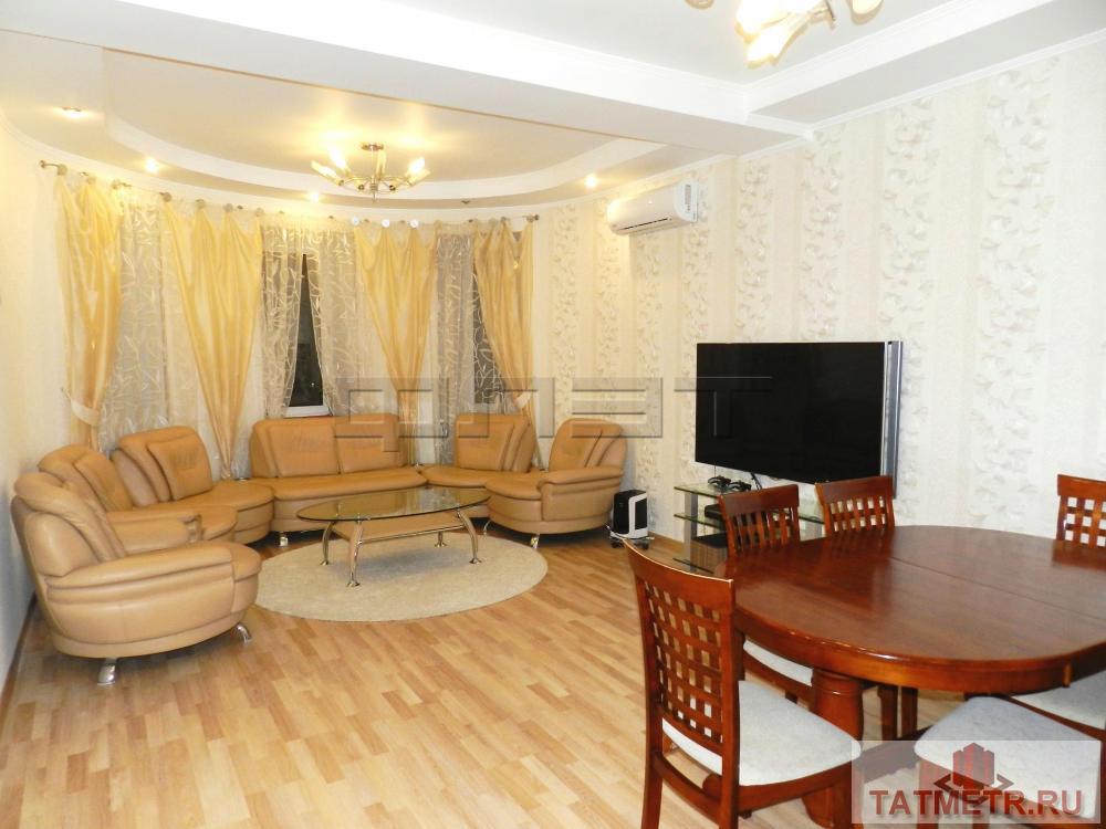 Продается просторная 3-хкомнатная квартира в кирпичном доме повышенной комфортности по улице Ю.Фучика  д.12А. Общая...