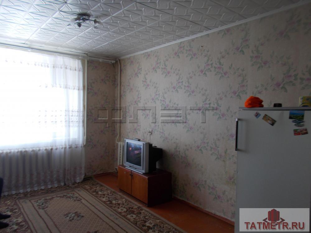 Продаю в городе Зеленодольске по ул.Чапаева 1 светлую, уютную комнату в хорошем состояние, есть кухня, душ, горячая и...
