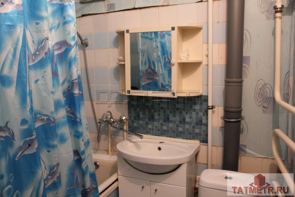 Продается отличная 1-комнатная квартира на втором этаже на улице Желябова. Квартира в хорошем состоянии:  пластиковые... - 7