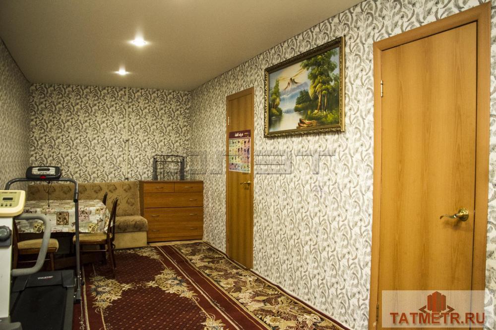 Продается 2-х квартира в центре города на 1 этаже 5 этажного кирпичного дома по ул. Павлюхина д.114 в Приволжском...