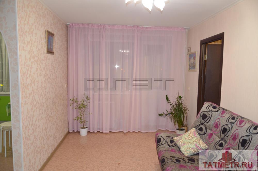 На тихой улице, практически в самом сердце Казани продается уютная двухкомнатная квартира. В квартире зимой тепло,... - 2