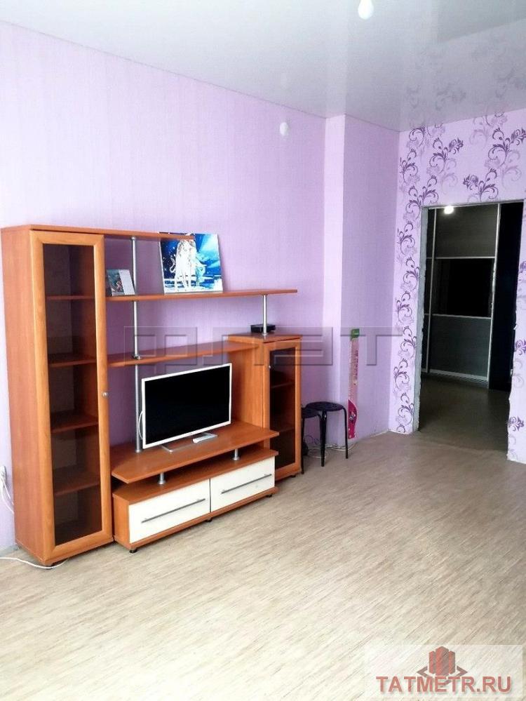 Продается 1-комнатная квартира в Ново-Савиновском р-не по ул. Адоратского, д.1А, на 16 этаже 16- этажного дома.... - 2
