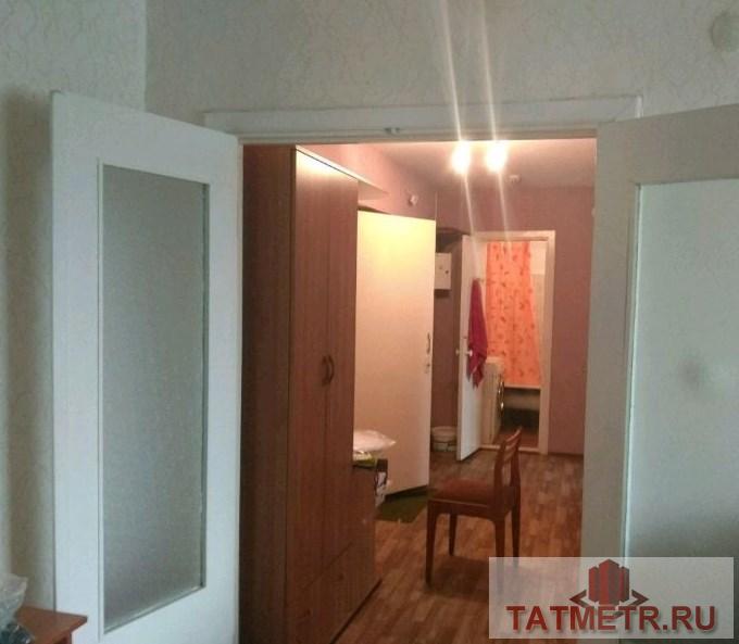 Сдается чистая, уютная 2-комнатная квартира в кирпичном доме, расположенном почти в центре Казани. Рядом с домом... - 3