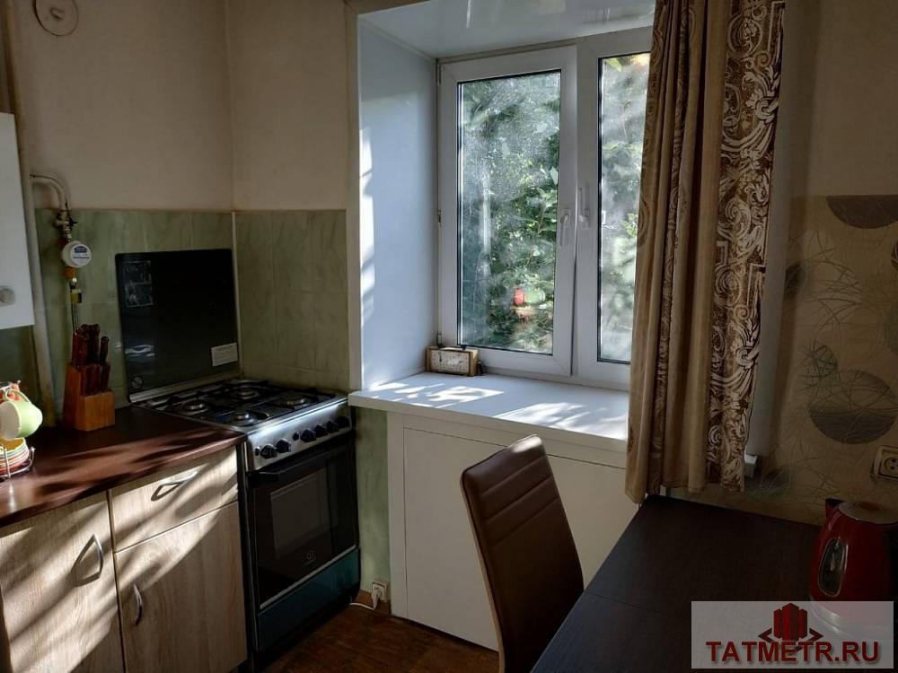 Сдается 2-комнатная квартира в панельном доме. Имеется все для комфортного проживания: кухонный гарнитур, стол,... - 3