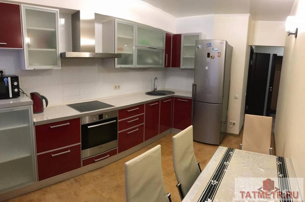 Сдается чистая, светлая 1-комнатная квартира в новом доме, расположенном в развитом и динамичном районе Казани. Рядом... - 5