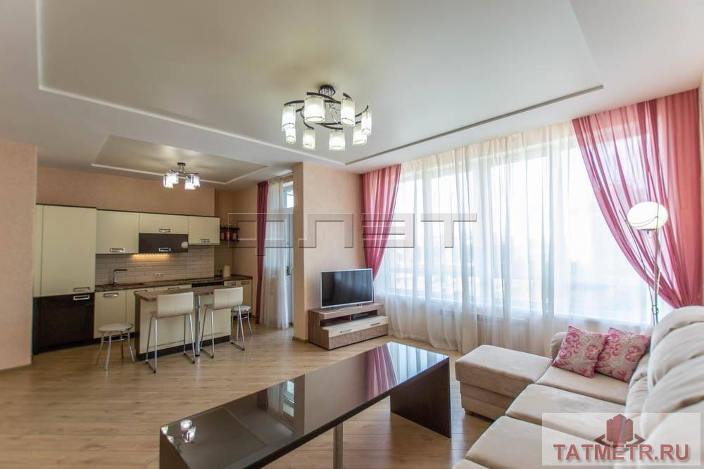 В самом сердце Казани в непосредственной близости от центра продается шикарная 2-х комнатная квартира с отличным...