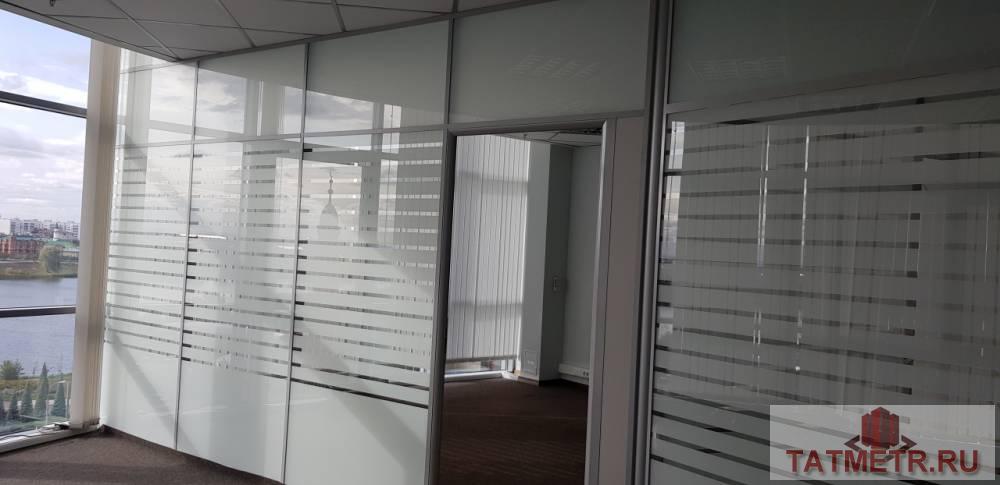 Сдается большой офис в бизнес центре класса А в Сувар Плазе на 7 этаже. Офис состоит из 3 кабинетов. В 2 кабинетах... - 2