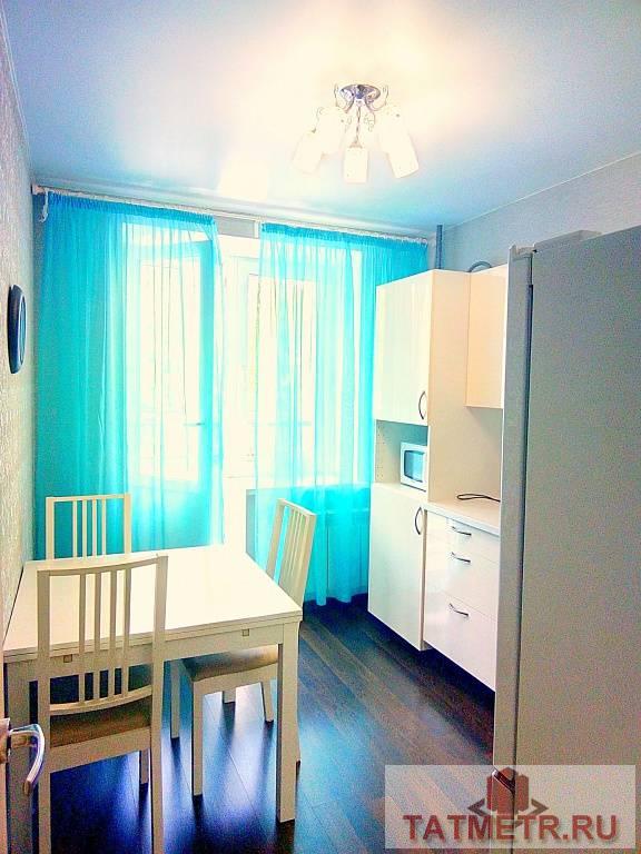 Сдается чистая 1-комнатная квартира в новом доме, расположенном в спальном районе города Казани. Рядом с домом... - 2