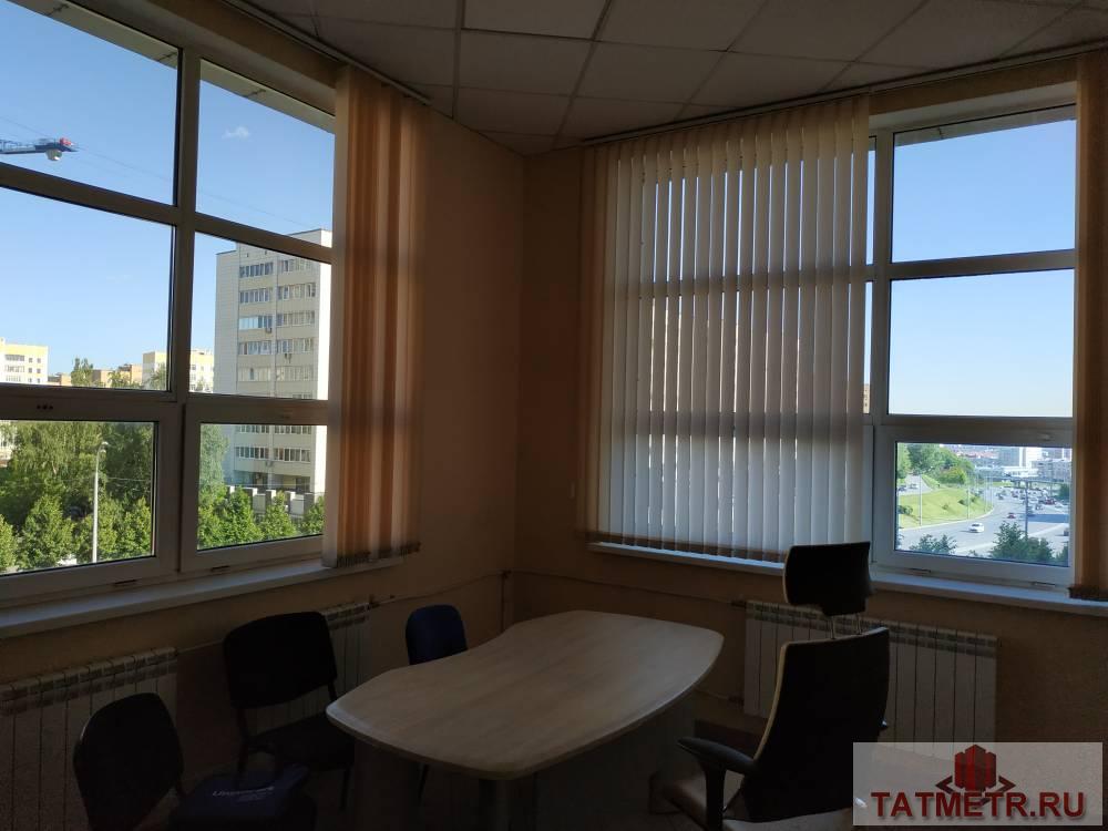В офисном центре 'Калина', расположенном в центре города, на первой линии улицы Вишневского, сдаем офис на третьем... - 6