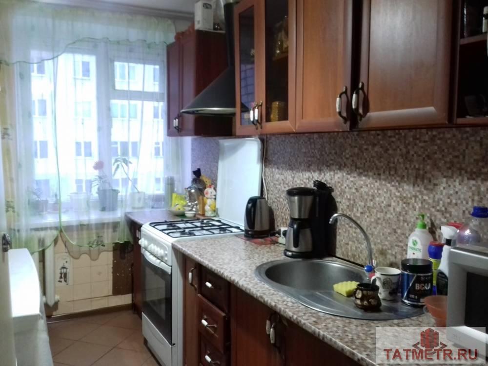 Продается отличная квартира с хорошей планировкой в городе Зеленодольске. Зал 17 кв.м., спальня 9 кв.м., кухня 6... - 4