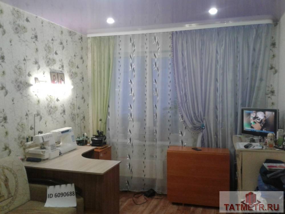 Продается хорошая двухкомнатная квартира в г. Зеленодольск. В квартире сделан ремонт: пластиковые окна, натяжные...
