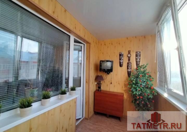 Продается отличная квартира улучшенной планировки в городе Зеленодольск. Квартира большая, светлая, уютная; зал 22... - 9
