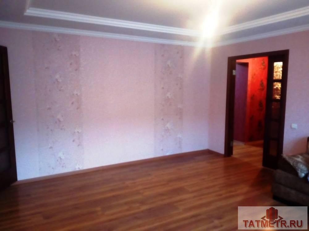 Продается большая замечательная квартира в самом центре города Зеленодольск. В квартире сделан отличный ремонт с... - 3