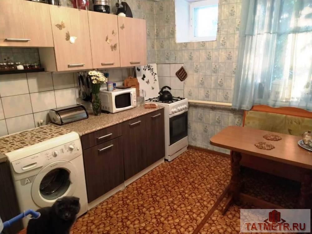 Продается трехкомнатная квартира в спокойном районе пгт. Васильево. Комнаты просторные, уютные, теплые. На полу... - 1