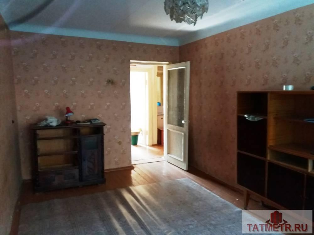 Сдается двухкомнатная квартира в г. Зеленодольск. Квартира теплая, светлая. Комнаты не проходные.На окнах... - 3