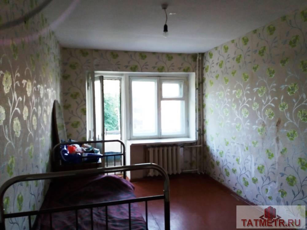 Продается трехкомнатная квартира в г. Зеленодольска. Квартира очень теплая  и уютная. Установлена новая колонка... - 2