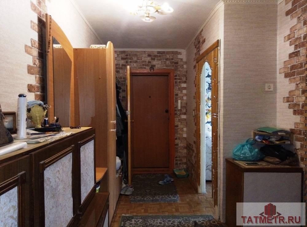 Продается замечательная трехкомнатная квартира с интересной планировкой  в отличном районе г. Зеленодольск.  Комнаты... - 6