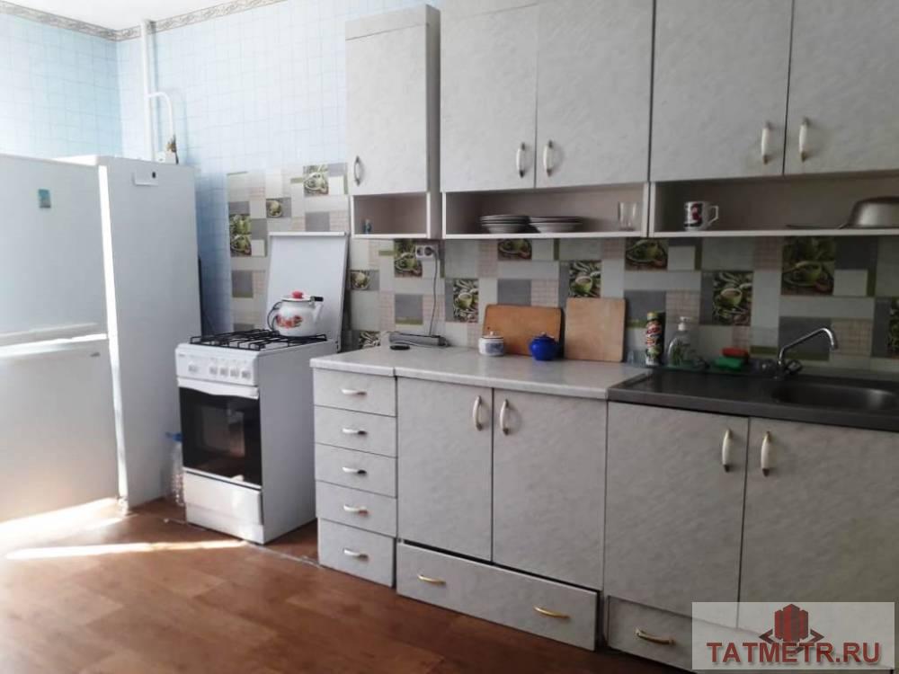 Сдается двухкомнатная квартира в центре г. Зеленодольск. Квартира солнечная, теплая, с ремонтом. В квартире есть вся... - 2