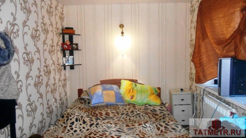 Продается замечательная двухкомнатная квартира в самом центре г. Волжск. Комнаты просторные, уютные в отличном... - 1