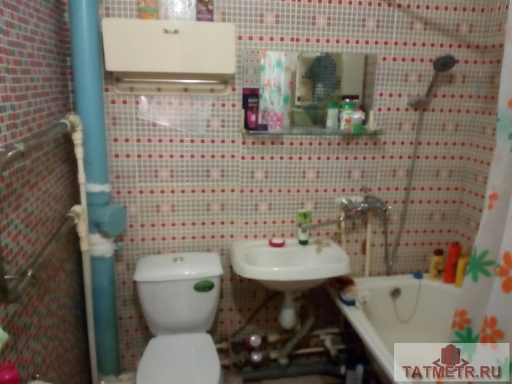 Продается  хорошая  квартира  в  кирпичном  доме  в городе  Зеленодольск. В  квартире  сделан  ремонт  стояков, окна... - 4