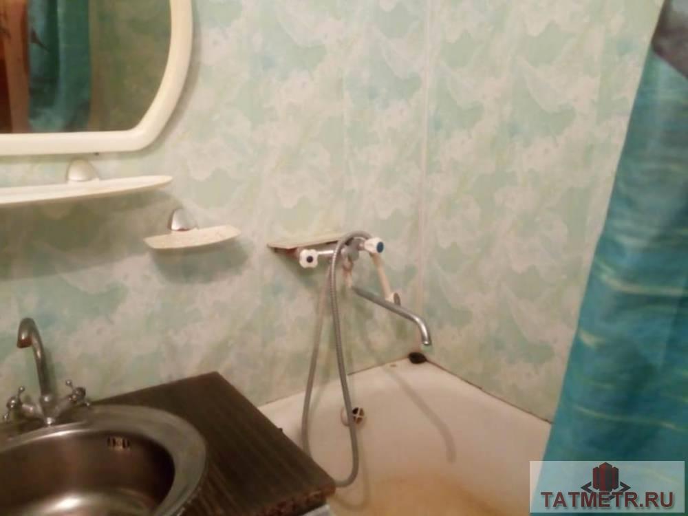 Срочно продается 2-комнатная квартира в городе Зеленодольск. Блок состоит из 2х комнат, коридора и санузлов, не... - 10