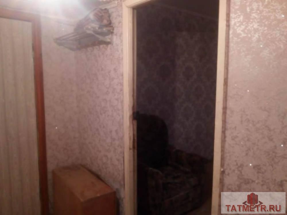 Срочно продается 2-комнатная квартира в городе Зеленодольск. Блок состоит из 2х комнат, коридора и санузлов, не... - 5