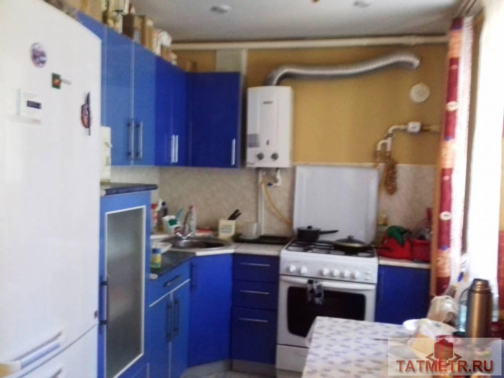 Продается отличная квартира в центре города Зеленодольск. Квартира светлая, уютная, солнечная, кухня соединена с... - 3